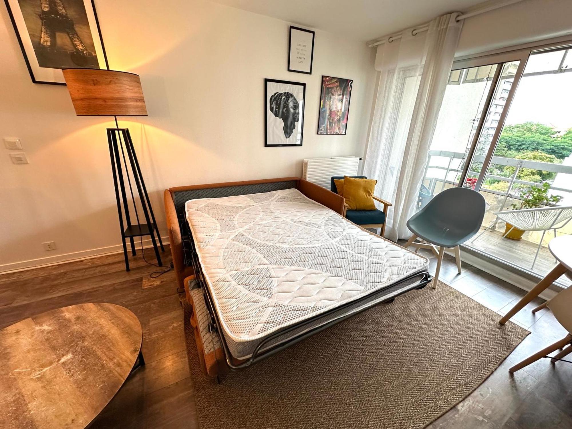 Cosy Duplex Avec Parking A Paris 19 By Immo Kit Bnb Zewnętrze zdjęcie