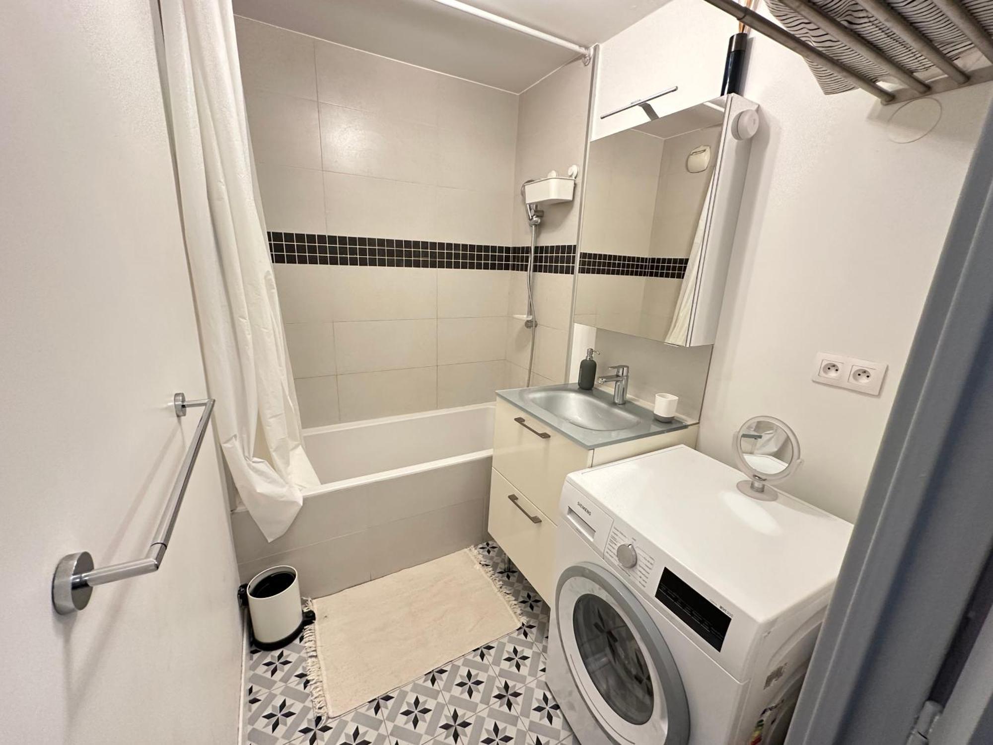 Cosy Duplex Avec Parking A Paris 19 By Immo Kit Bnb Zewnętrze zdjęcie